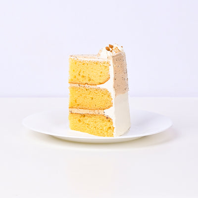 Lotus Biscoff Vanilla Cake cake The Moment Patisserie - CakeRush