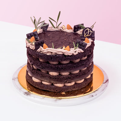 Hazelnut Chocolate Vegan Naked Cake cake_vegan Junandus - CakeRush