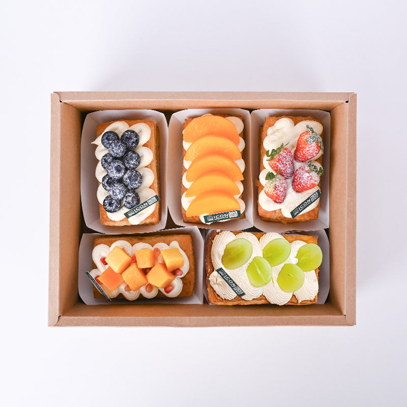 Alternative view of Fruit Strudels Set