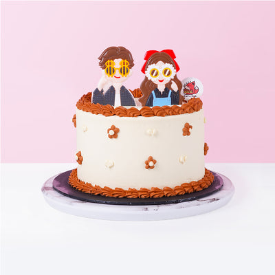 Vintage Couple Cake cake Cake Hub - CakeRush