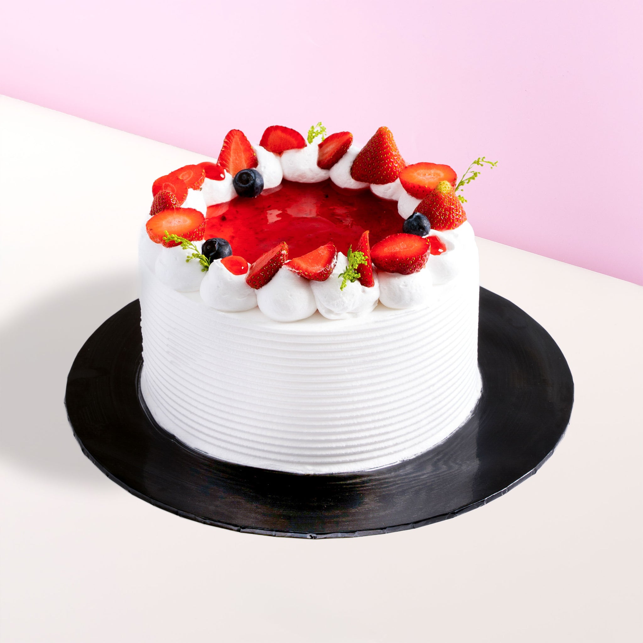 Strawberry Vanilla Cake (JB)