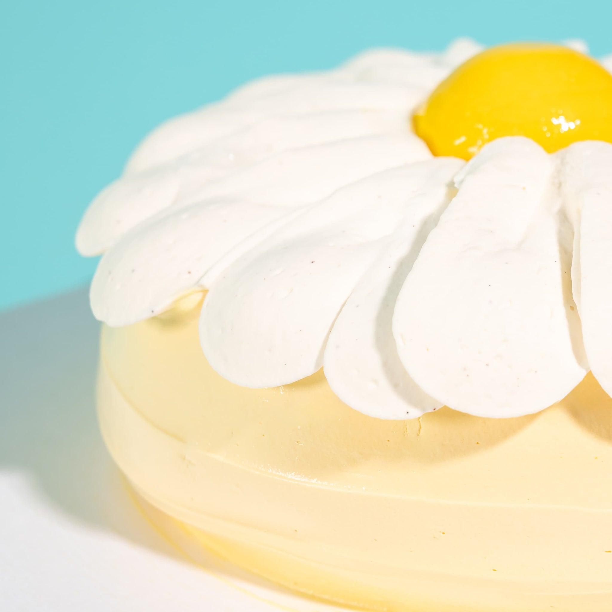 Alternative view of Little Daisy Ice Cream Cake