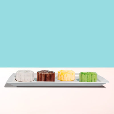 Lunar Frost Mooncakes (4pcs/box) Mooncake Inside Scoop - CakeRush