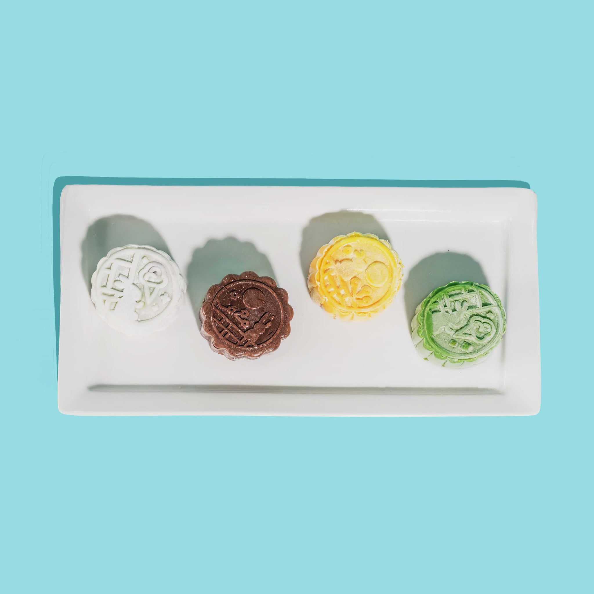 Alternative view of Lunar Frost Mooncakes (4pcs/box)