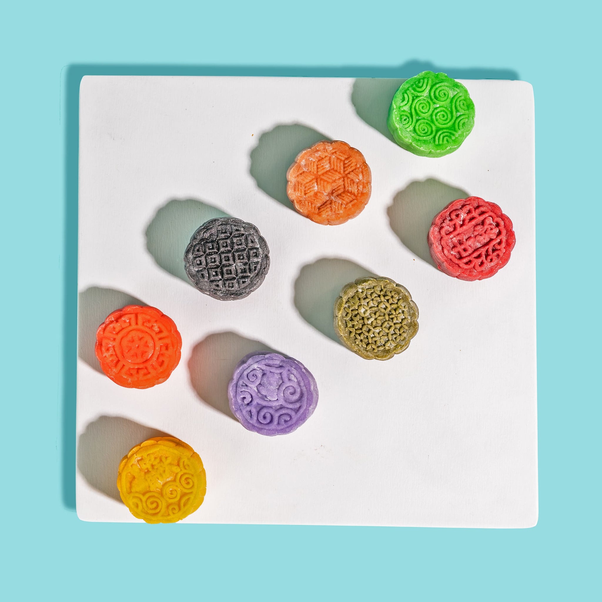 Alternative view of Golden Delights Snowskin Mooncakes (8pcs/box)