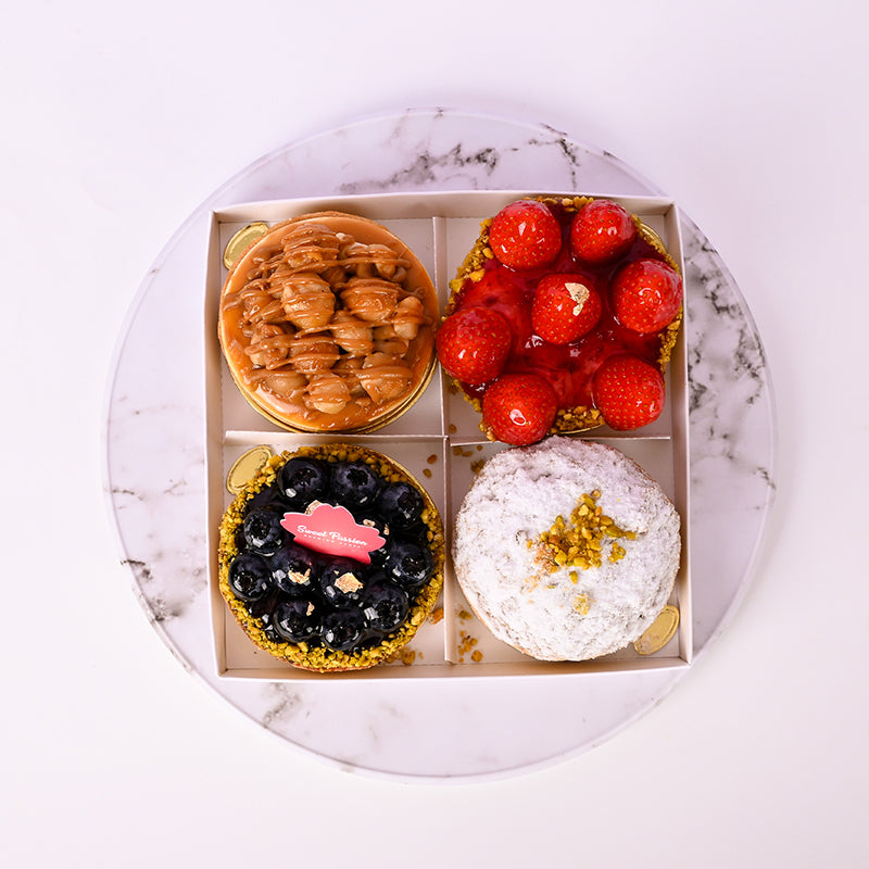 Alternative view of Queen of My Tarts