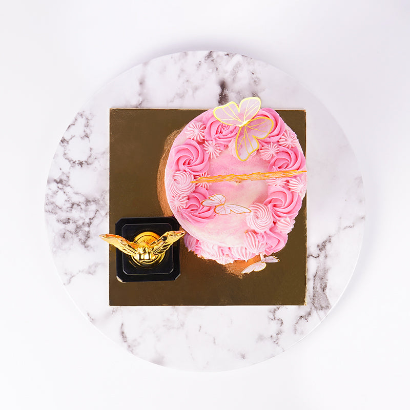 Alternative view of World's Best Mom Cake