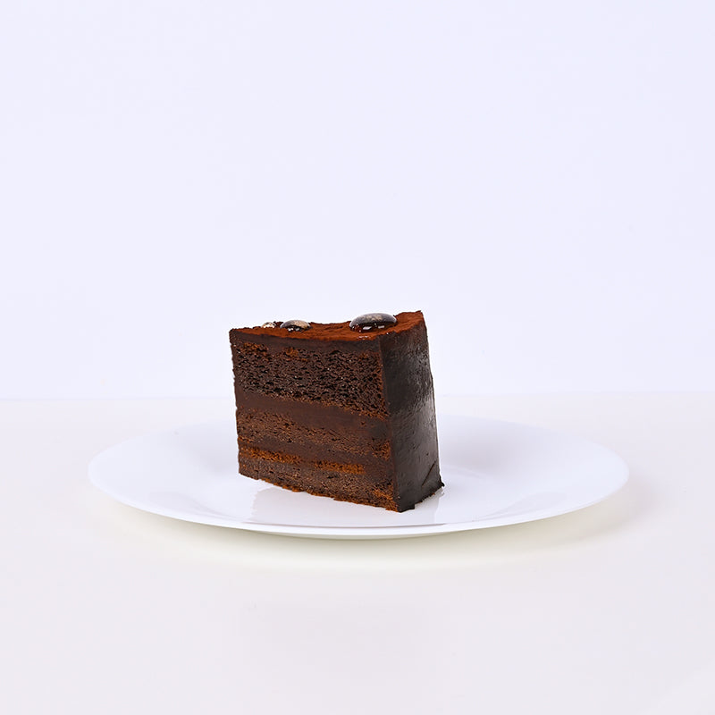 Alternative view of Flourless Chocolate Cake (Bundle)