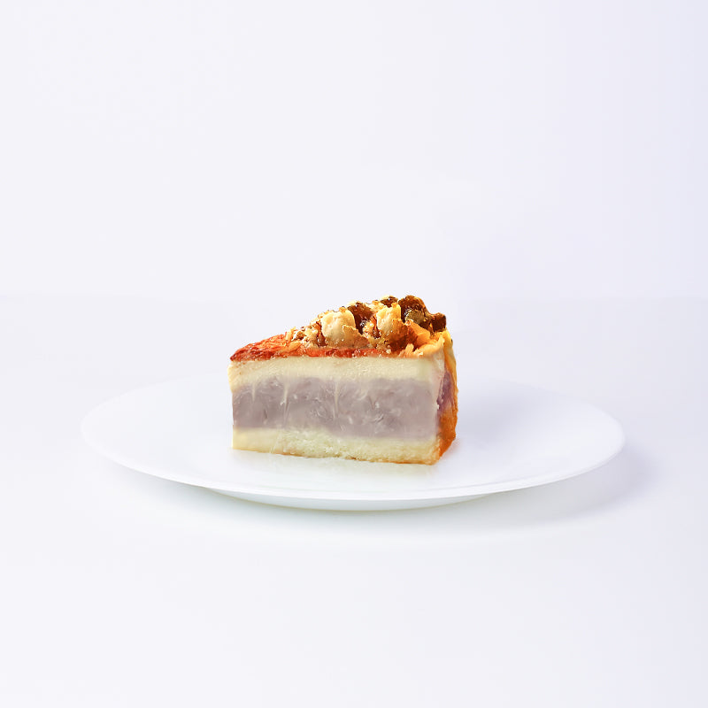 Alternative view of Ruth Thai Yam Burnt Cheesecake