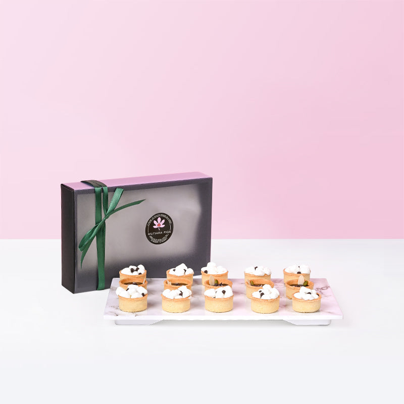 Smores and Chocolate Ganache Tartlets (15 Pieces)