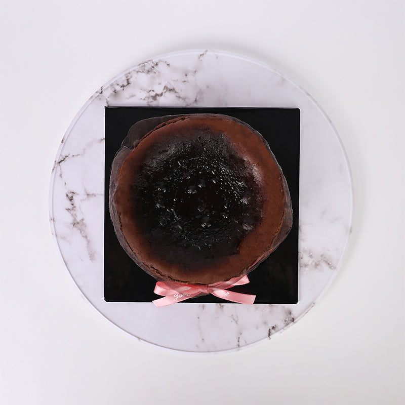 Alternative view of Chocolate Burnt Cheesecake