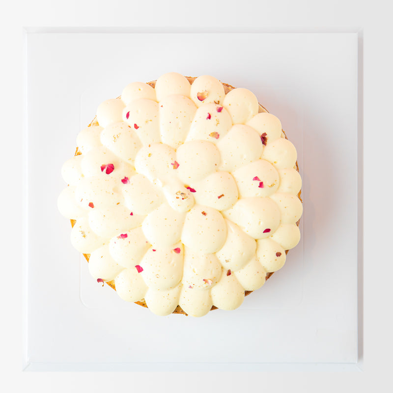 Alternative view of Minimalist Lemon Poppy Seed Butter Cake