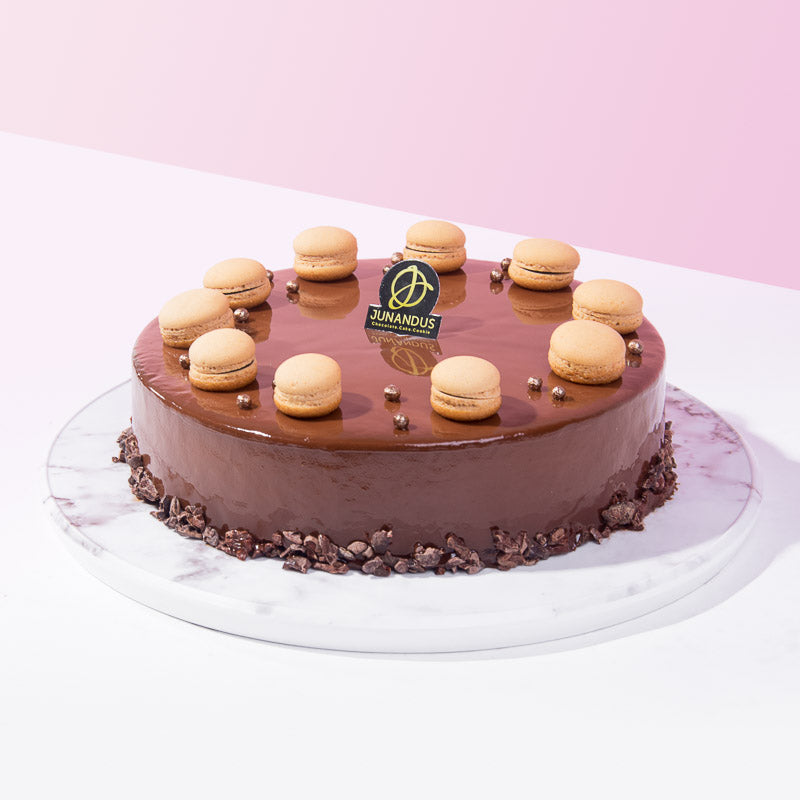 Alternative view of Callebaut Chocolate Cake