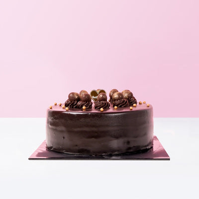 Chocolate Banana Paradise Cake cake Sweet Passion's Premium Cakes - CakeRush