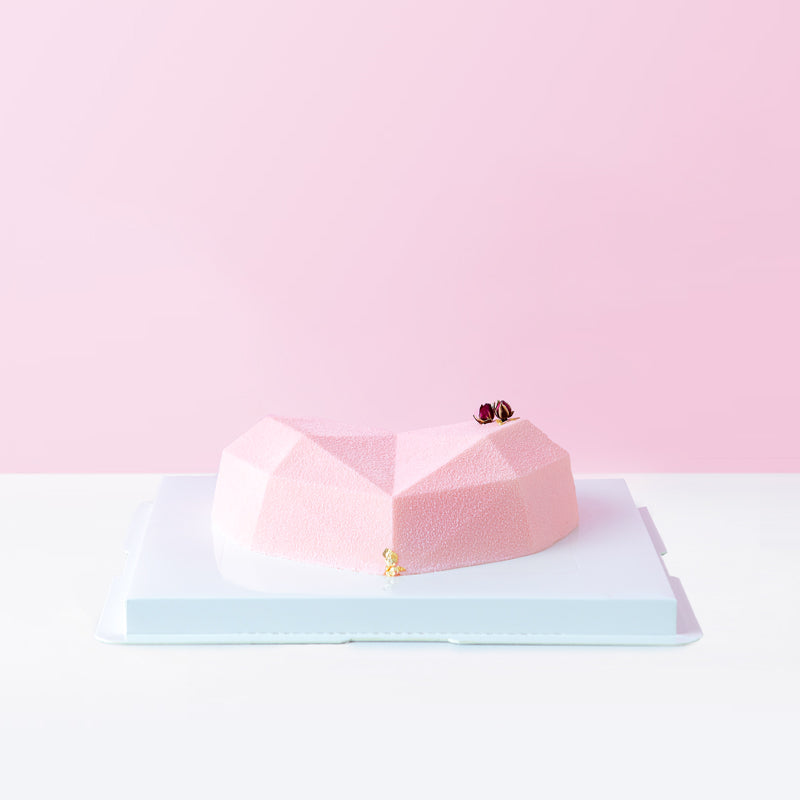 Alternative view of Diamond Love Mousse Cake