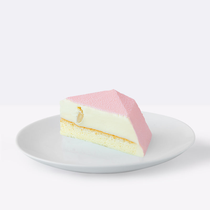 Alternative view of Diamond Love Mousse Cake