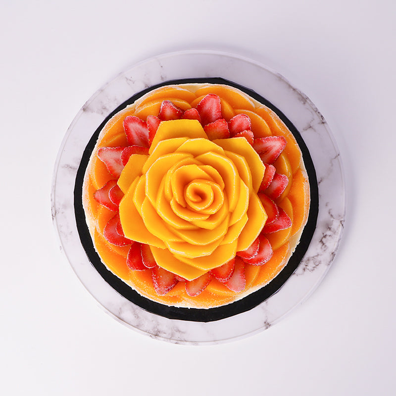 Alternative view of Berry Peachy Mango Cheesecake