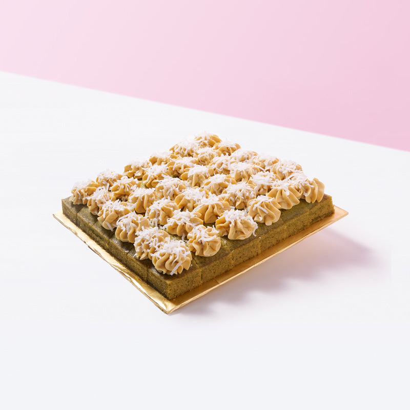 Alternative view of Pandan Gula Melaka Cake Bites