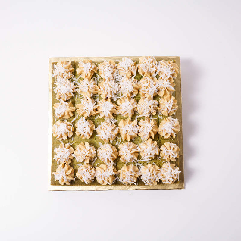 Alternative view of Pandan Gula Melaka Cake Bites