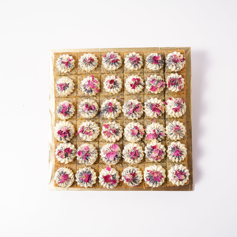 Alternative view of Lemon Poppyseed Cake Bites