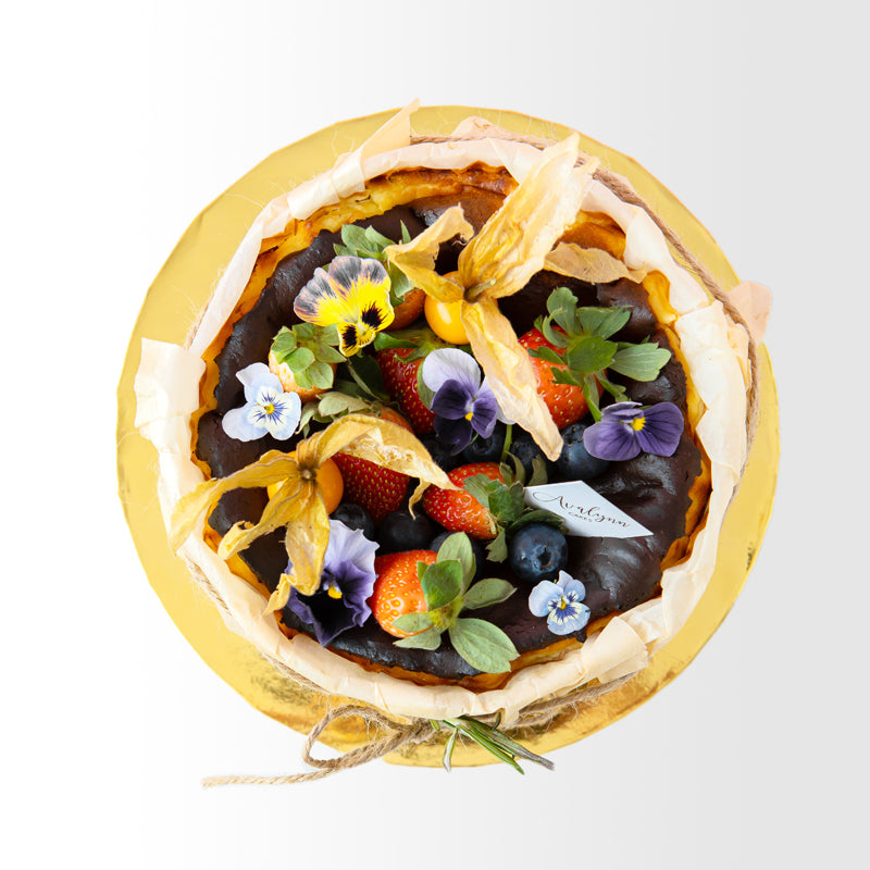 Alternative view of Floral and Fruity Basque Burnt Cheesecake