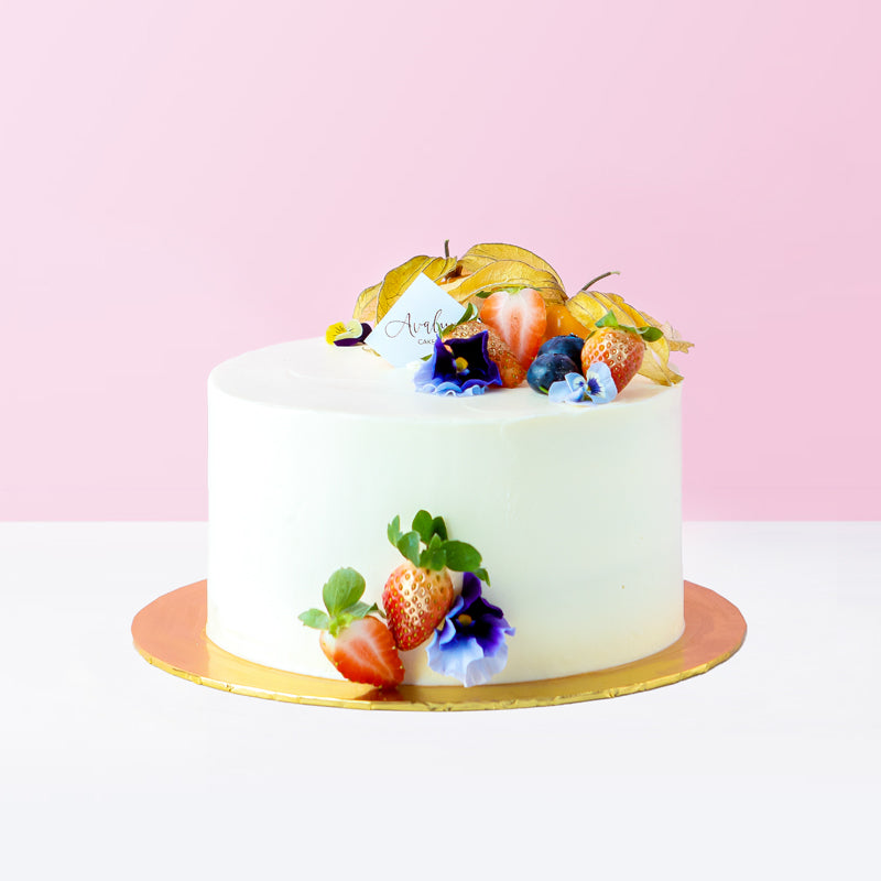 Passion Fruit Cake cake Avalynn Cakes - CakeRush