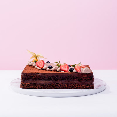 Gianduja Dark Chocolate Cake cake Junandus - CakeRush