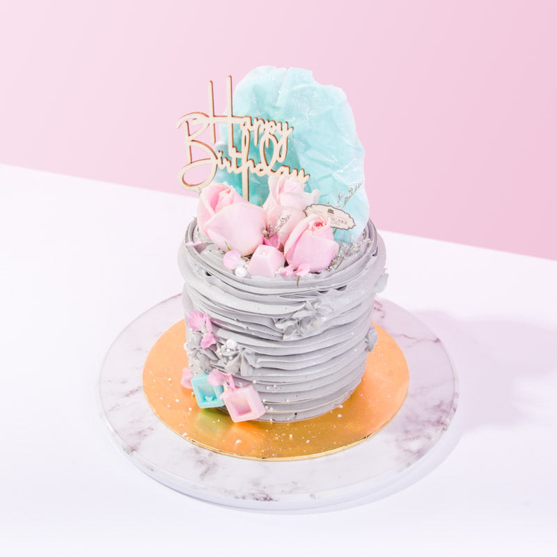 Alternative view of Isla Cake