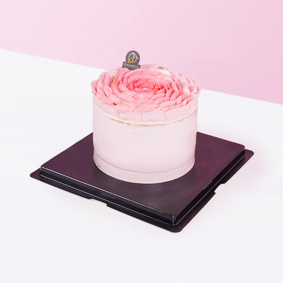Strawberry Victoria Cake cake_designer Junandus (Penang) - CakeRush