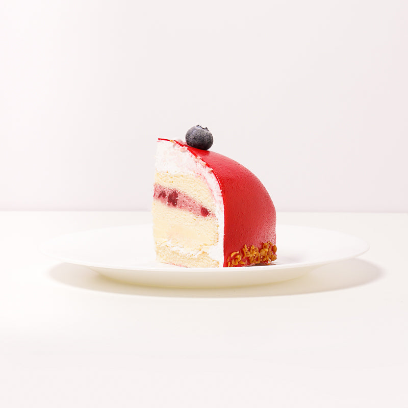 Alternative view of Strawberry Lover Cake