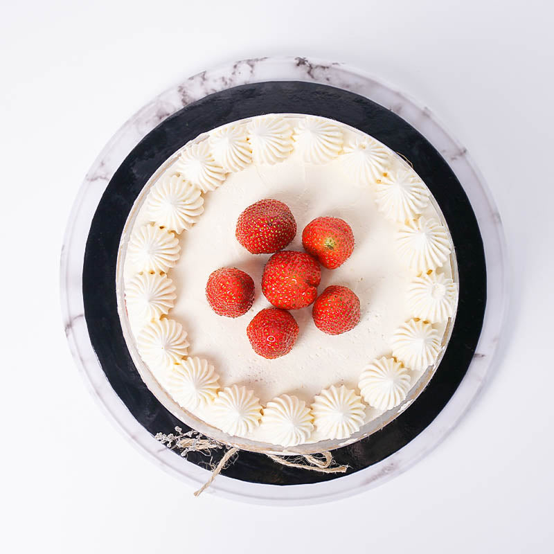 Alternative view of Strawberry Vegan Cake