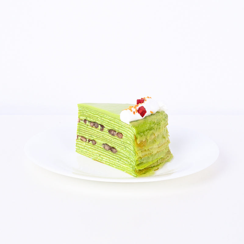 Alternative view of Ī Kaori Matcha & Red Bean Mille Crepe Cake