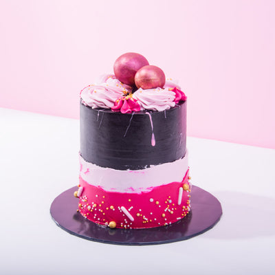Cool Chic Cake cake_designer Kak Sal Kueh - CakeRush